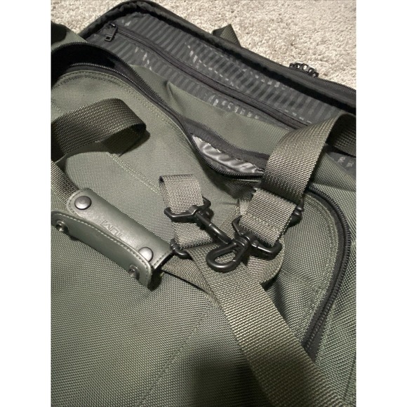 TUMI Expandable 22" Travel Bag Ballistic Green Nylon Canvas Lock Tracer 2678M3 - Picture 14 of 16